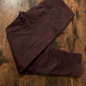 Athleta Capri leggings